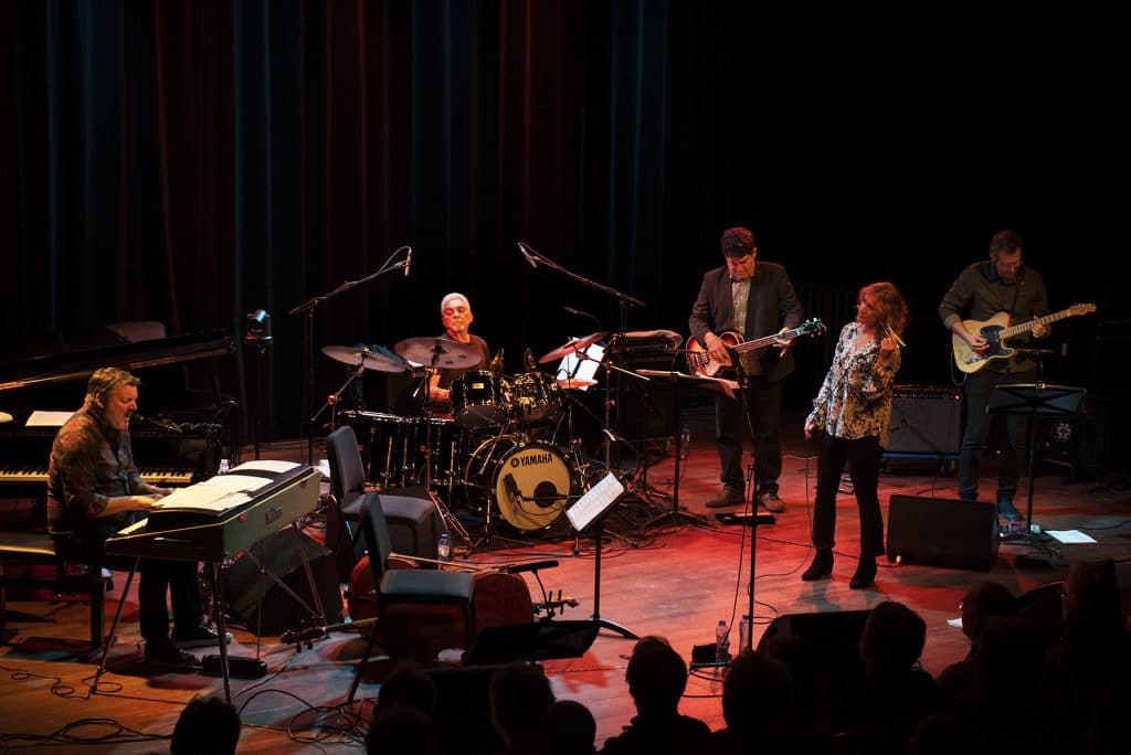 Hermine Deurloo en Steve Gadd foto © Claudia Otten